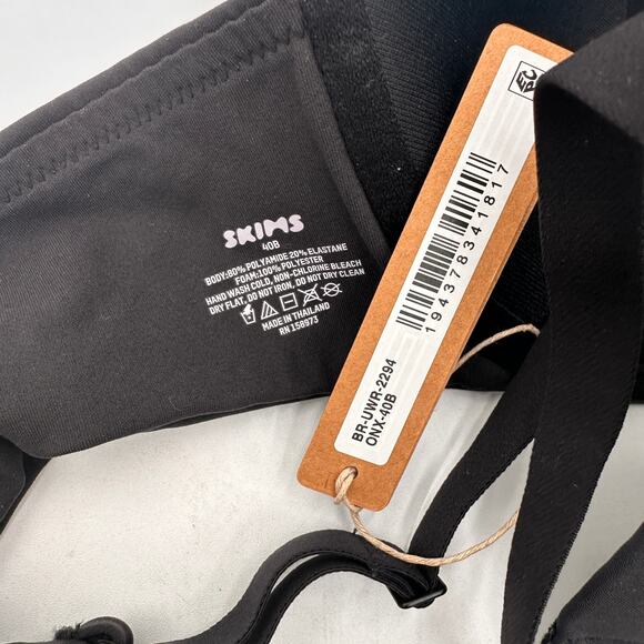 Skims Fits Everybody Unlined Demi Bra Black Onyx New with tags Size 40B - Picture 4 of 4